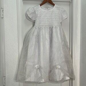 Just Darling White Lace Formal Dress – Girls Size 8 | Communion /Flower Girl .